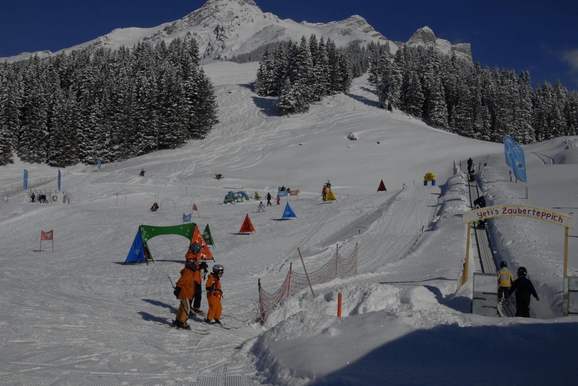 Berglodge Restaurant Ristis Engelberg Zewnętrze zdjęcie